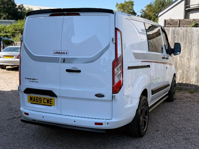 FORD TRANSIT CUSTOM